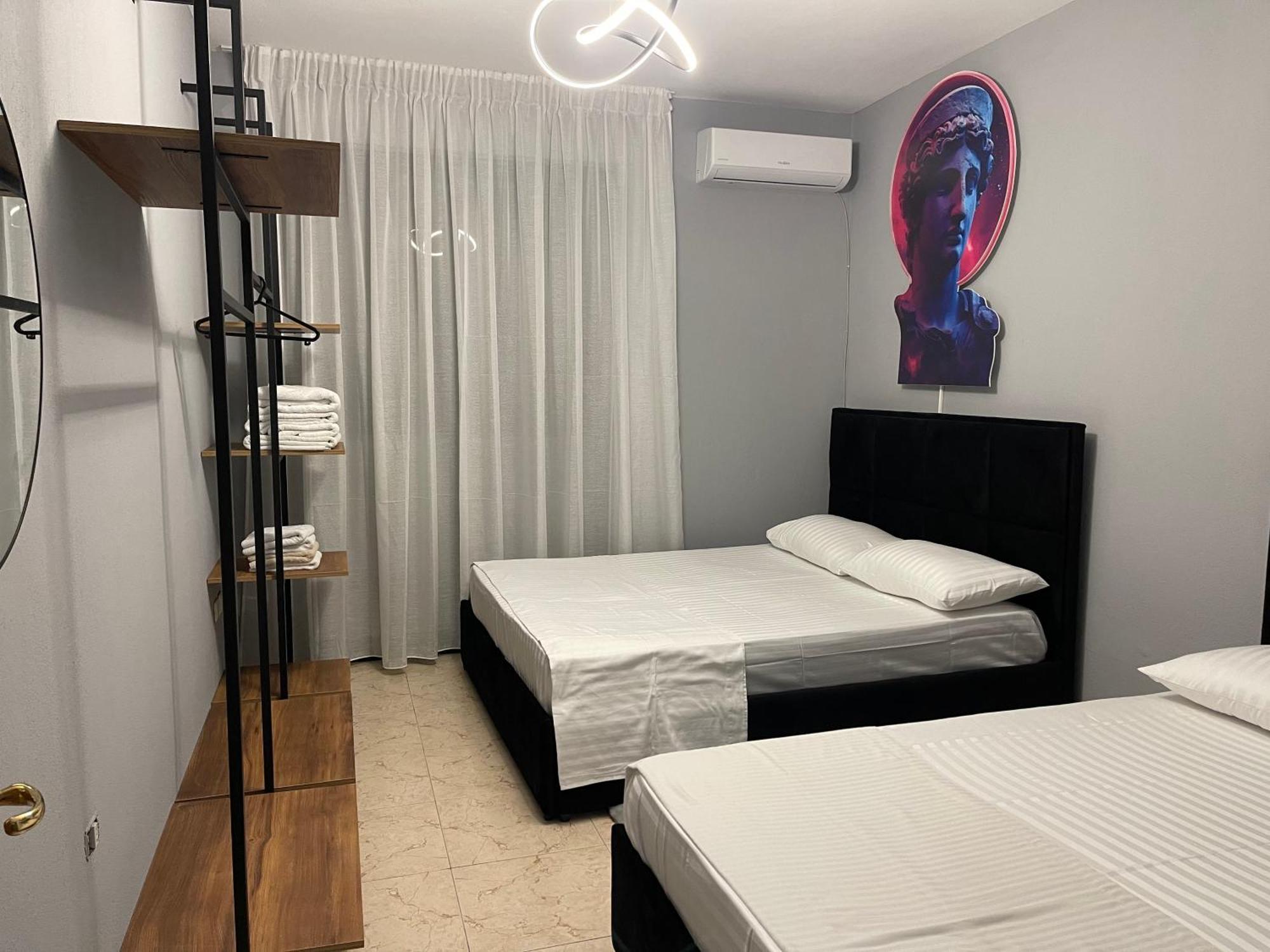 Super House 2 Blloku - 3 Rooms ติรานา ภายนอก รูปภาพ