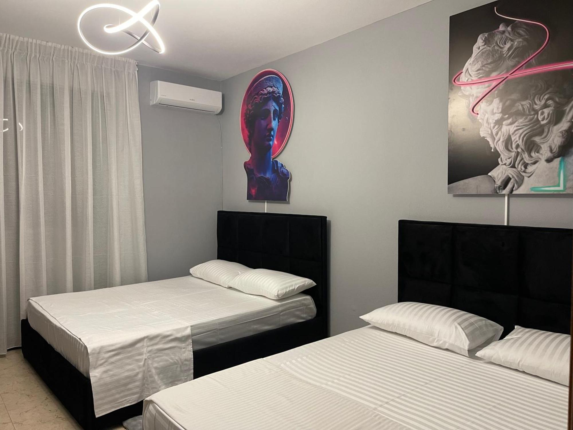 Super House 2 Blloku - 3 Rooms ติรานา ภายนอก รูปภาพ
