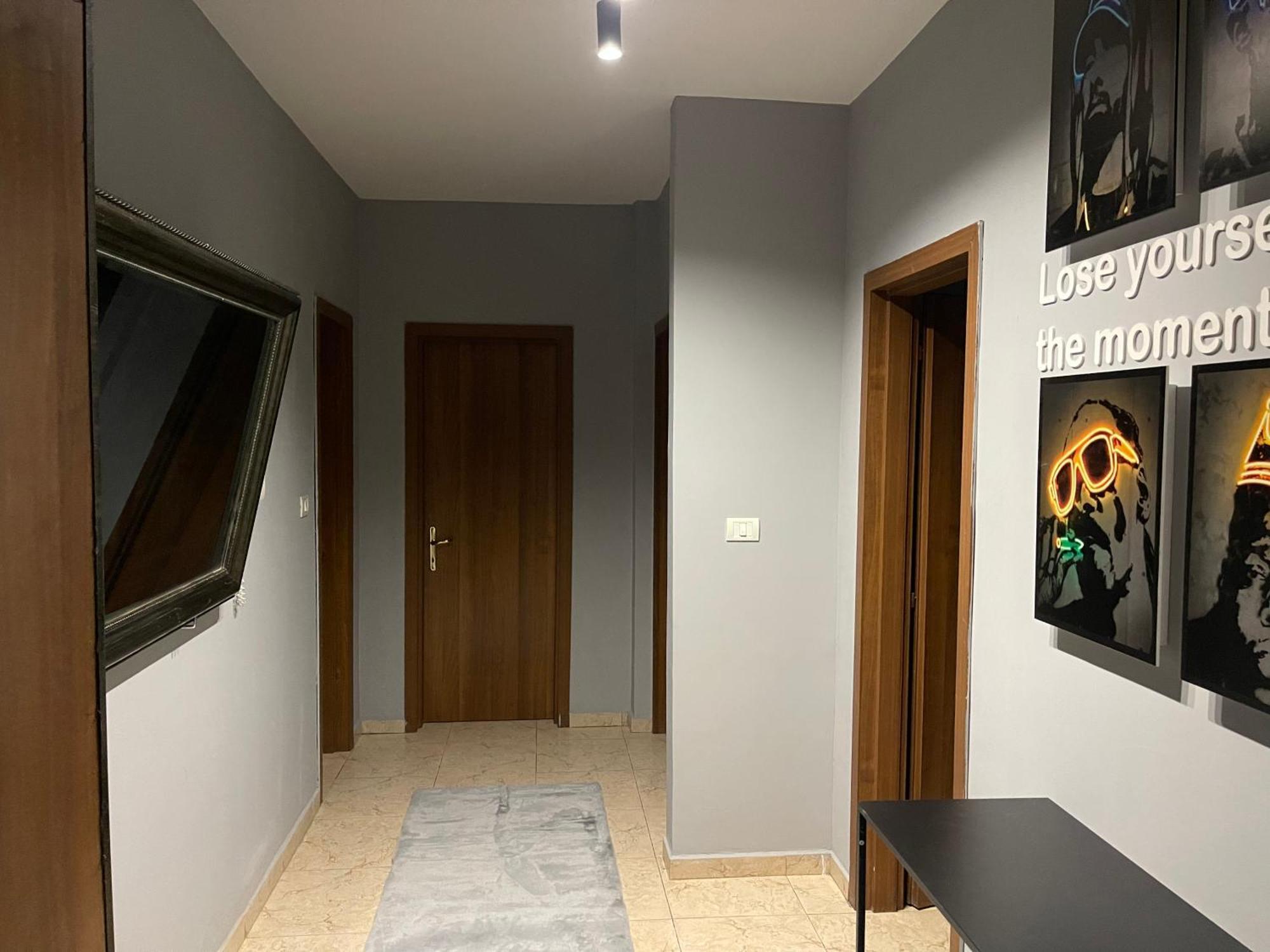 Super House 2 Blloku - 3 Rooms ติรานา ภายนอก รูปภาพ